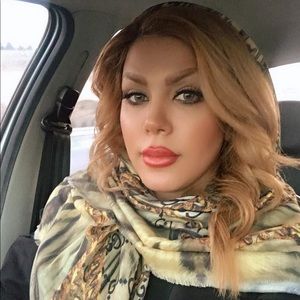 Meet your Posher, Luxury